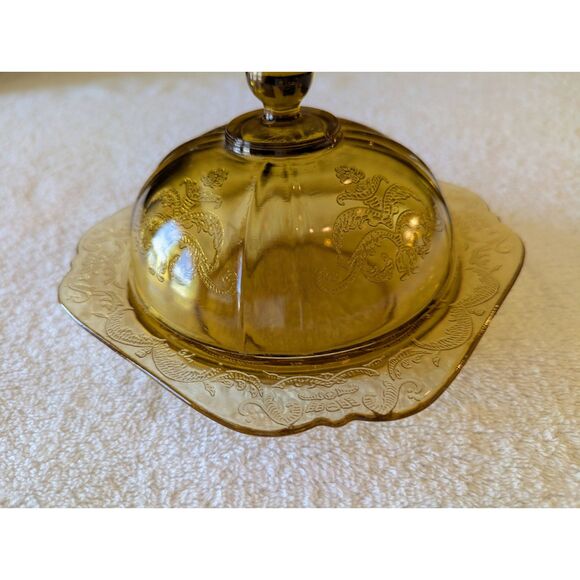Vtg. Federal 1976 Recollection "MADRID PATTERN" Amber Butter Dish w/ Cover - Picture 5 of 10